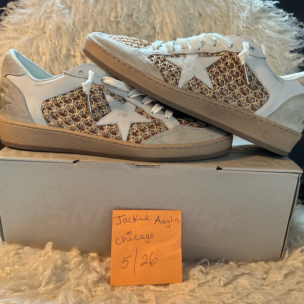 Authentic Golden Goose Ballstars 
Size 40